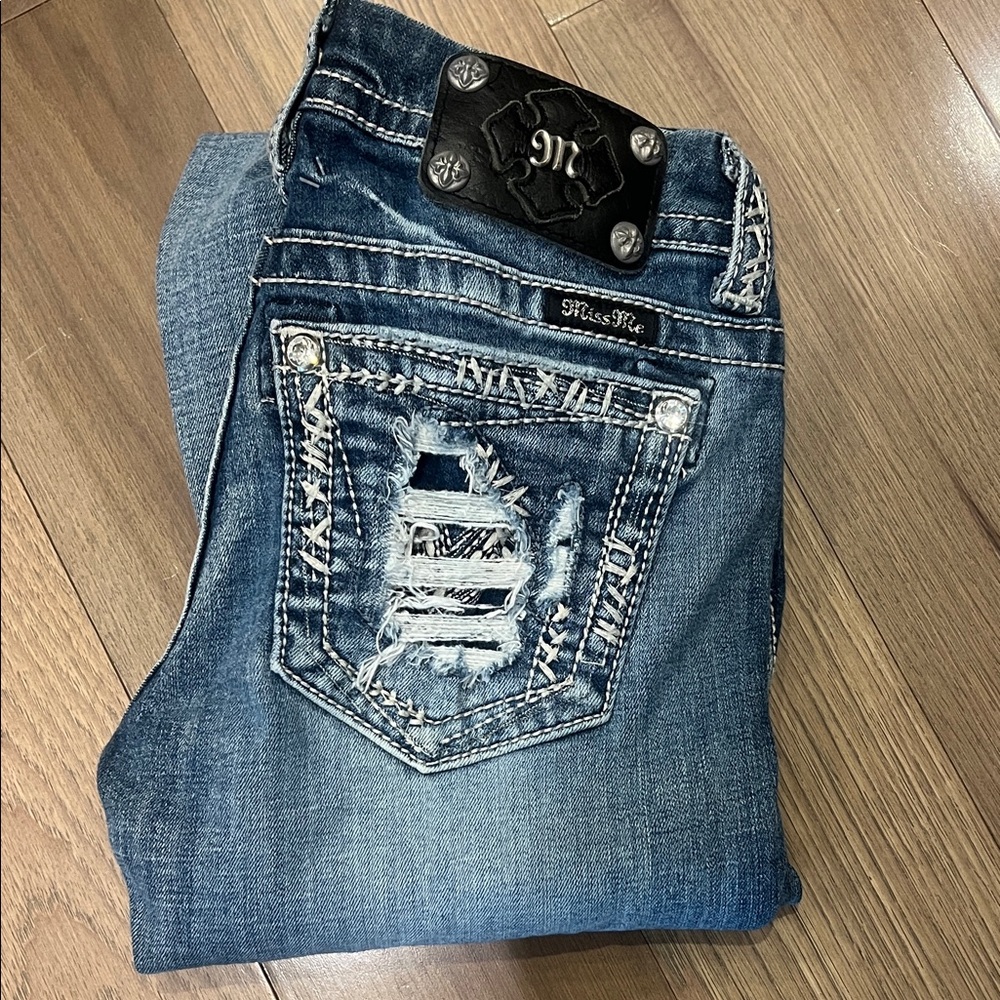 Miss Me skinny Blue Jeans with embellishments